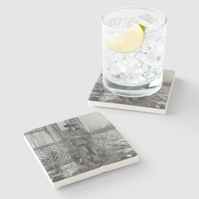 Cowboy Rancher eller Canadian Outlaw of Gammala vä Stenunderlägg (Sidan)