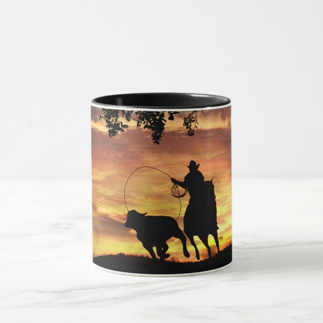 Cowboy Roping Steer vid Sunset Mugg (Center)
