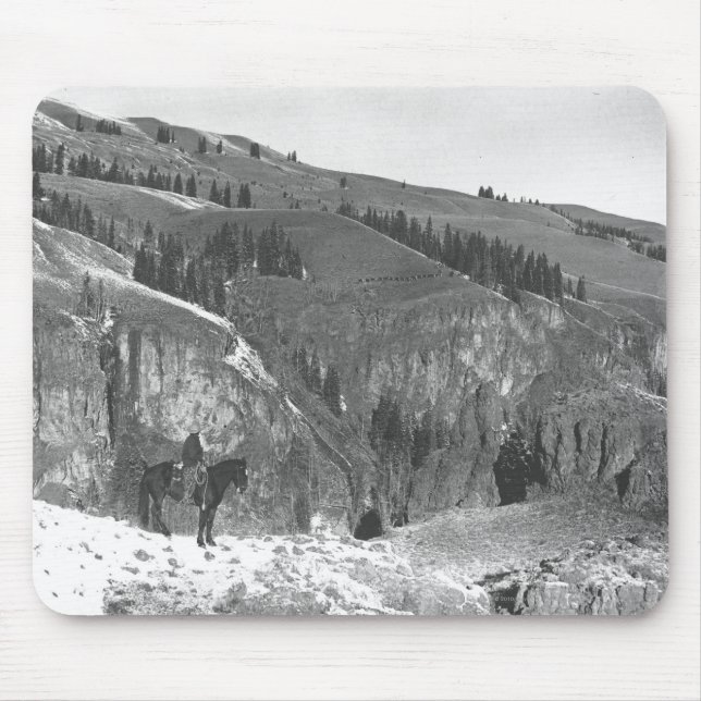 Cowboy som avskiljs från hans herd. musmatta (Framsidan)