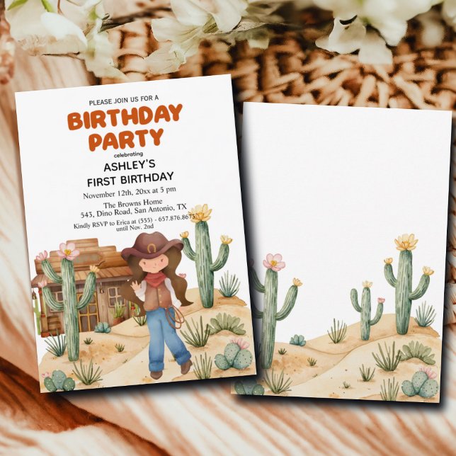 Cowboyflicka i Desert 1:a födelsedagen Party Inbjudningar (Skapare uppladdad)