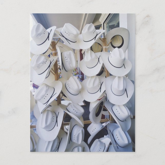 Cowboyhattar som hänger i en hatt i Texas, USA Vykort (Framsida)