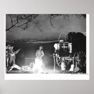 Cowboys leker och sjunger runt en campfire poster