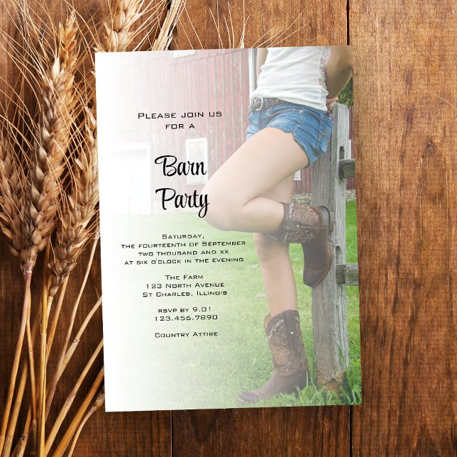 Cowgirl Barn Party Inbjudningar (Skapare uppladdad)