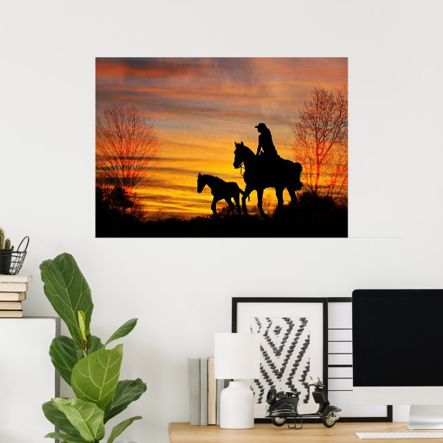 Cowgirl Sunset Horseback Ride Poster (Hemmakontoret)