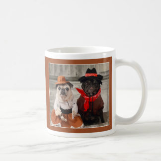 Cowgirlmops och Cowboymopsmugg av mops och kyssar Kaffemugg