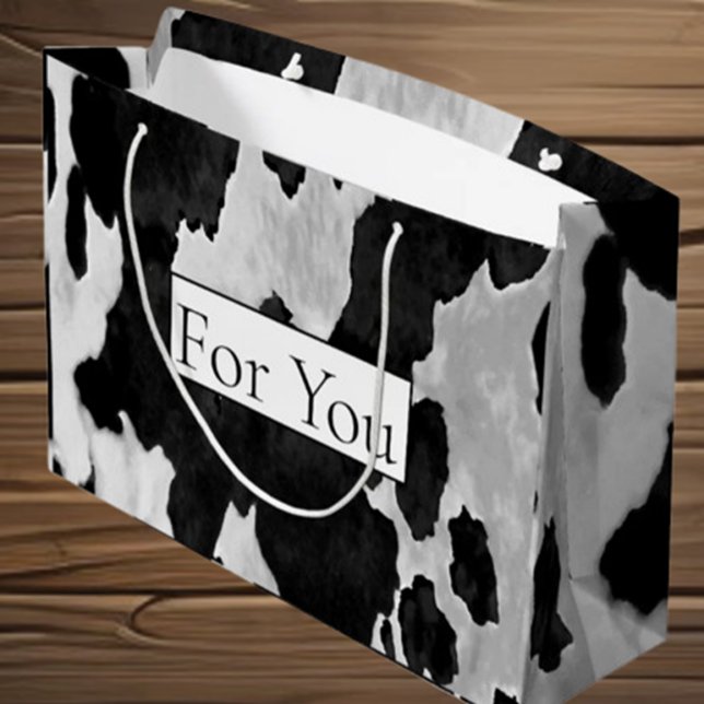 Cowhide Black n White åt dig som stor gift Bag (Discover the perfect blend of style and compassion with our Cowhide Black n White Large Gift Bag  )
