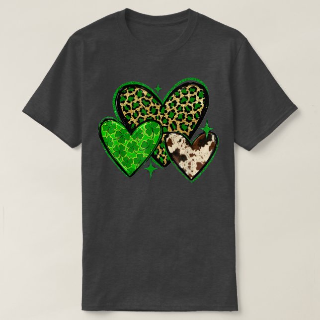 Cowhide Leopard Heart Western St patricks day Iris T Shirt (Design framsida)