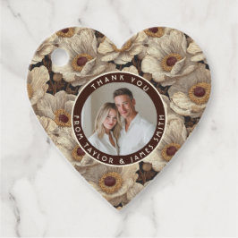 Cozy Anemones Themed Winter Wedding Gåvor Etiketter