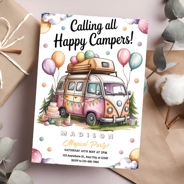 Cozy Camper Celebration Inbjudningar (Skapare uppladdad)