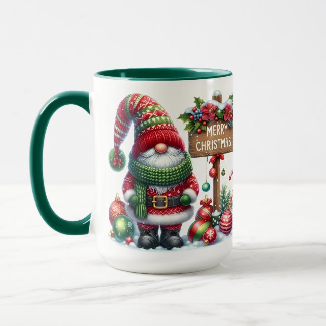 Cozy Christmas Gnome Art – Festive Holiday Mugg (Vänster)