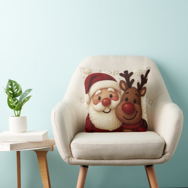 Cozy Christmas Santa & Reindeer Throw Pillow Kudde (Stol)