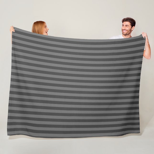 Cozy Gray Striped Fleecefilt (På plats)