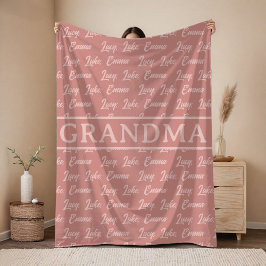 Cozy Personalized Blanket Gift for Mama or Grandma Fleecefilt