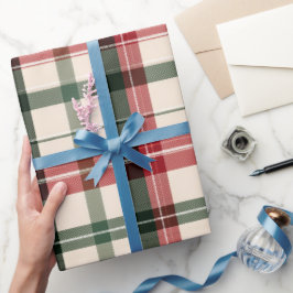 Cozy Winter Red Green Holiday Plaid Pattern Presentpapper