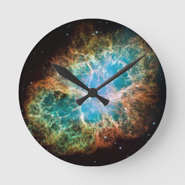 Crab Nebula Clock Rund Klocka (Framsida)