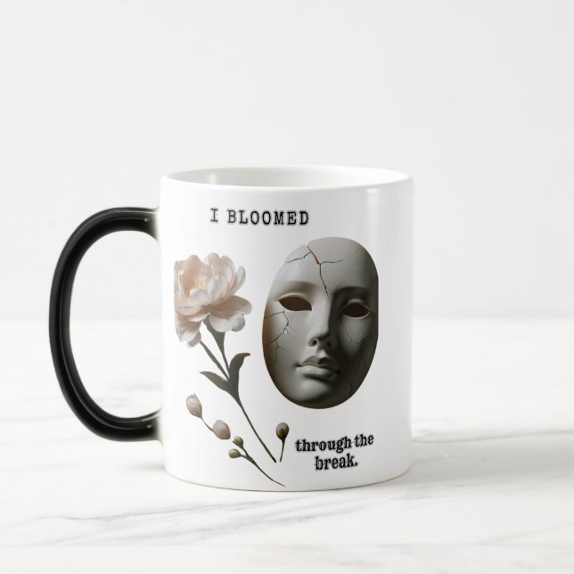 Cracked and Bloomed – A symbolic and emotional wor Magisk Mugg (Vänster)