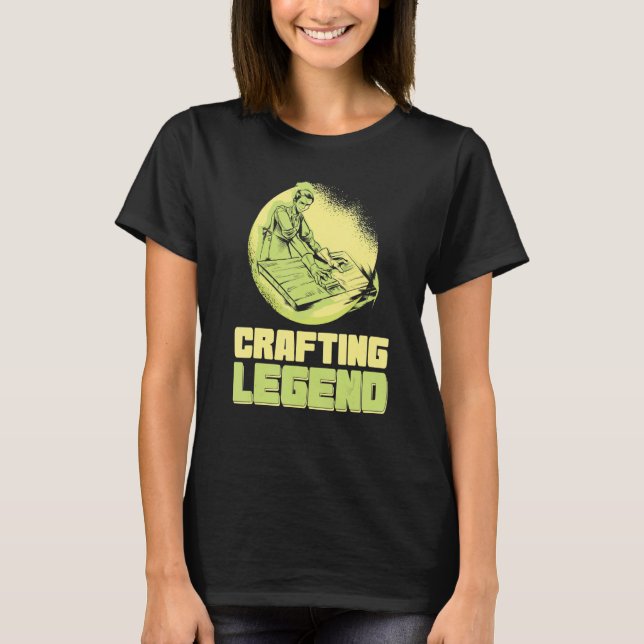 Crafting Legend Sewing Knitting Handwork Tinker Cr T Shirt (Framsida)