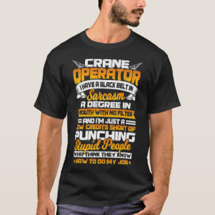 Crane-operatorn ger sken på baksidan av kläder t shirt