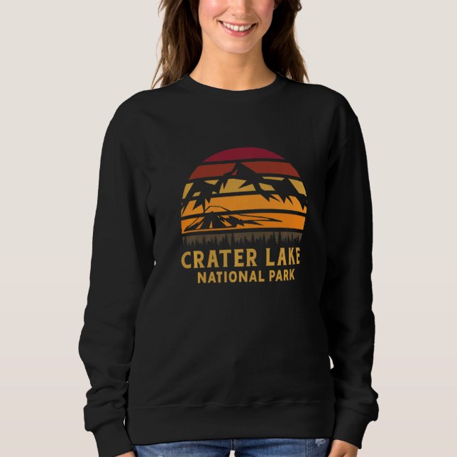 Crater Lake National Park Hiking Vacation  18 T Shirt (Framsida)