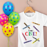 Crayon First Birthday Kids Namn Party T Shirt<br><div class="desc">Jag är ONE! Omgiven av färgfull,  illustrerad,  kritor med födelsedag barn namn på varje kräk. Perfekt till party-dagen! Ta en titt på det andra delarna i den här roligten-samlingen.</div>
