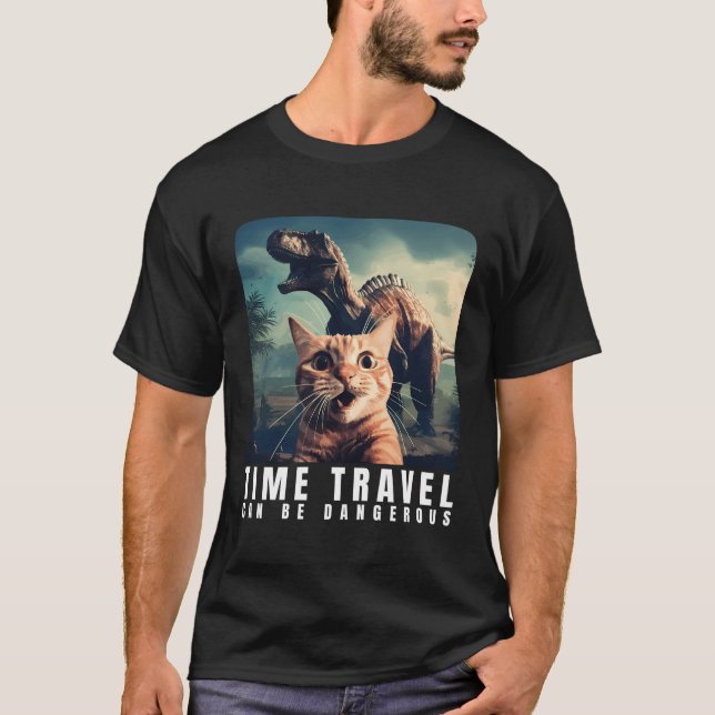 Crazy Cat Selfie Springa kan vara farligt. T Shirt (Framsida)
