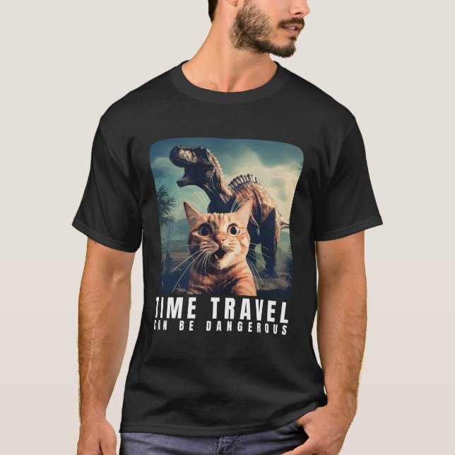 Crazy Cat Selfie Springa kan vara farligt. T Shirt (Framsida)