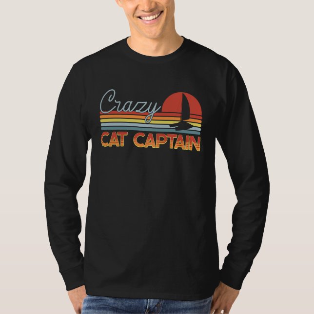 Crazy Catamaran Captain Sailing Sailor T Shirt (Framsida)