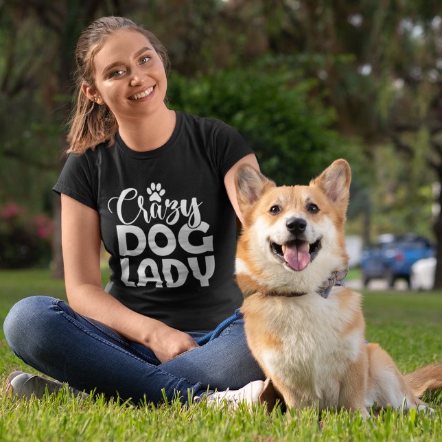 Crazy Dog Lady Funny Dog Lover T Shirt (Skapare uppladdad)