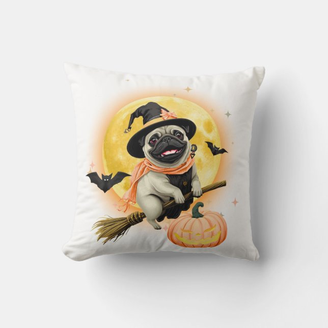 Crazy Happy halloween Pug Riding ett flygande rum. Kudde (Framsida)