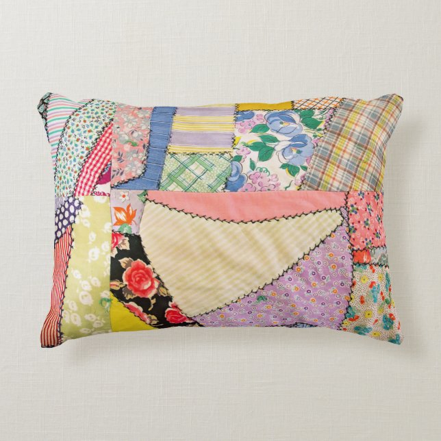 Crazy Patchwork Quilt med Zigzag Stitching Prydnadskudde (Framsidan)