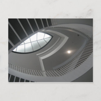 Crazy Staircase Tittar upp Vykort