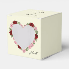 Cream ballotines with heart a rose and red  presentaskar