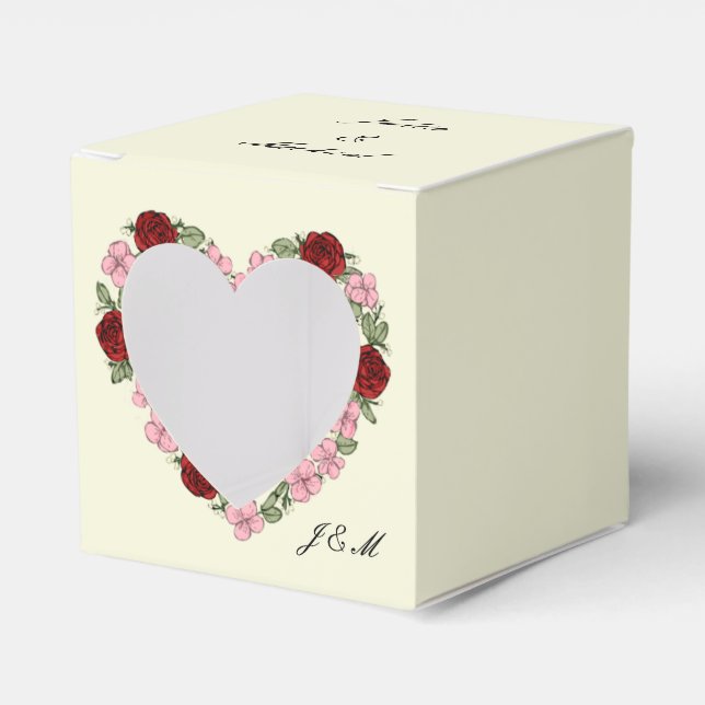 Cream ballotines with heart a rose and red  presentaskar (Framsidan Sidan)
