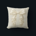 Cream Cascade Ruffle Bow Elegant Posh Girly Kudde<br><div class="desc">Rosa Cascade Ruffle Bow Elegant Posh Girly Pillow.</div>