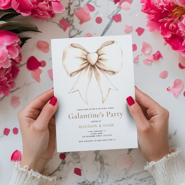 Cream Coquette Bow Galentines Party Inbjudningar (Skapare uppladdad)