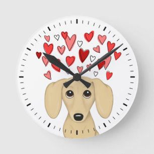 Cream Dachshund med Hearts Cute Wiener Hund Rund Klocka