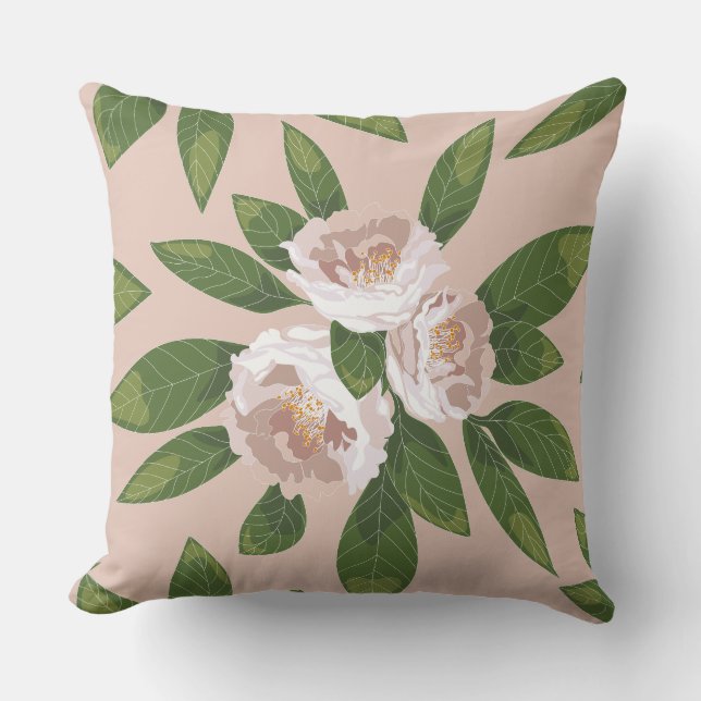 Cream Garden Harmony: Camellias och Greenery Kudde (Framsida)