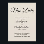 Cream Ny datum för uppskjuten bröllopsannons Inbjudningar<br><div class="desc">Här är ett enkelt kort för att underrätta dina gäster om det har blivit nödvändigt att ändra datum för din bröllopsdag. Använd mallfälten för att lägga till dina personliga uppgifter och gör denna eleganta, minimalistiska design till din egen. Den vita bakgrunden kan ändras till valfri färg. Alla teckensnitt och färger...</div>