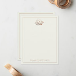 Cream och Tan Coastal Seashell Personalied Anteckningskort