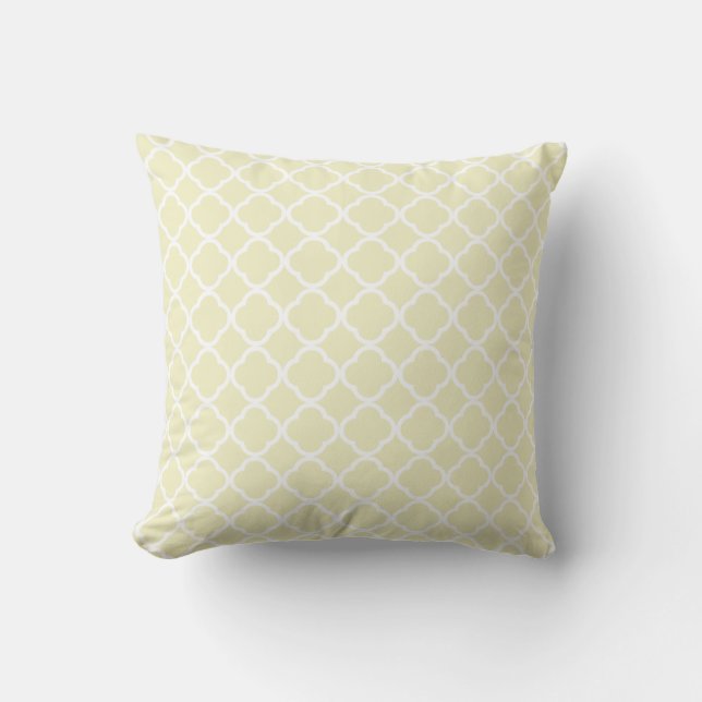 Cream Quatrefoil Kudde (Framsida)