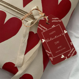 Cream Script Hearts on Burgundy– Valentine pattern Presentetikett