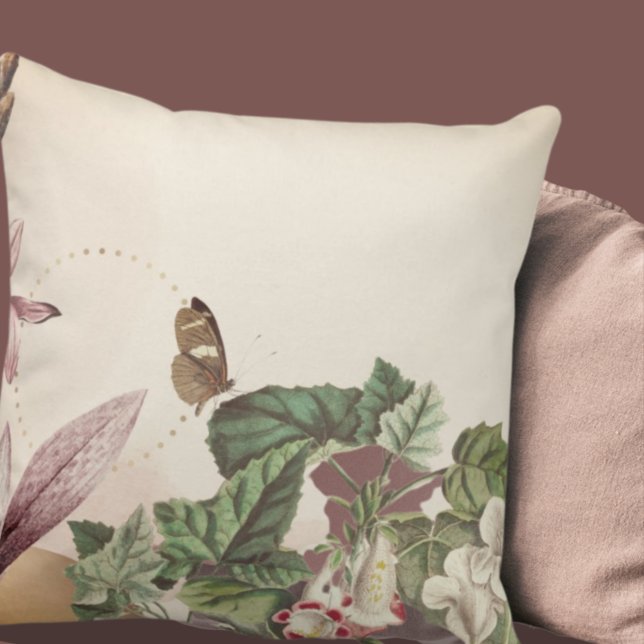 Creamy Ivory Botanical Cat's Klo Butterfly Kudde (Skapare uppladdad)