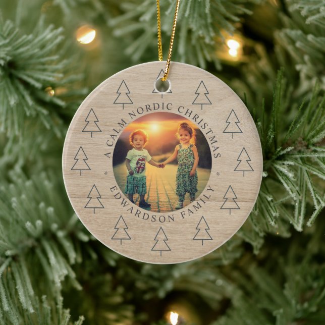 Create your own nordic family photo christmas julgransprydnad keramik (Träd)