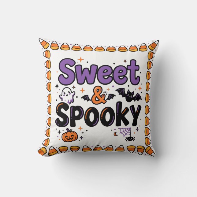 Creepin It Real Moon Throw Pillow Kudde (Framsida)