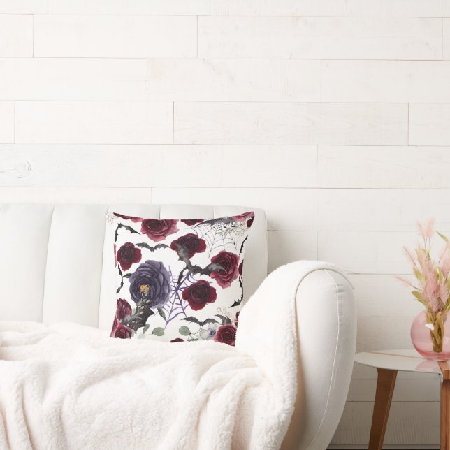 Creepy Benice | Mörk Gothic Ro med Fladdermöss Kudde (Soffa)