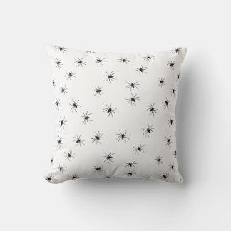 Creepy Crawly Spiders Pillow Kudde