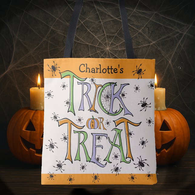 Creepy Critters Halloween Bus eller godis Anpassni Tygkasse (Children's Halloween Trick or Treat Hand lettered Tote Bag)