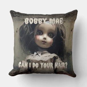 Creepy Cute Haunted Doll Kudde