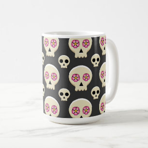 Creepy Cute Kawaii Goth Skull med blommor Mönster Kaffemugg