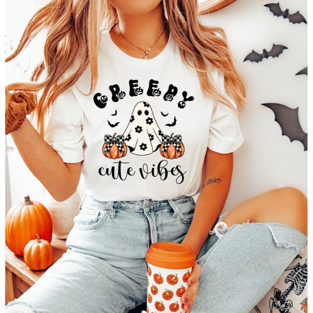 Creepy Cute Vibes Retro Ghost & Pumpkin Coquette T Shirt (Skapare uppladdad)